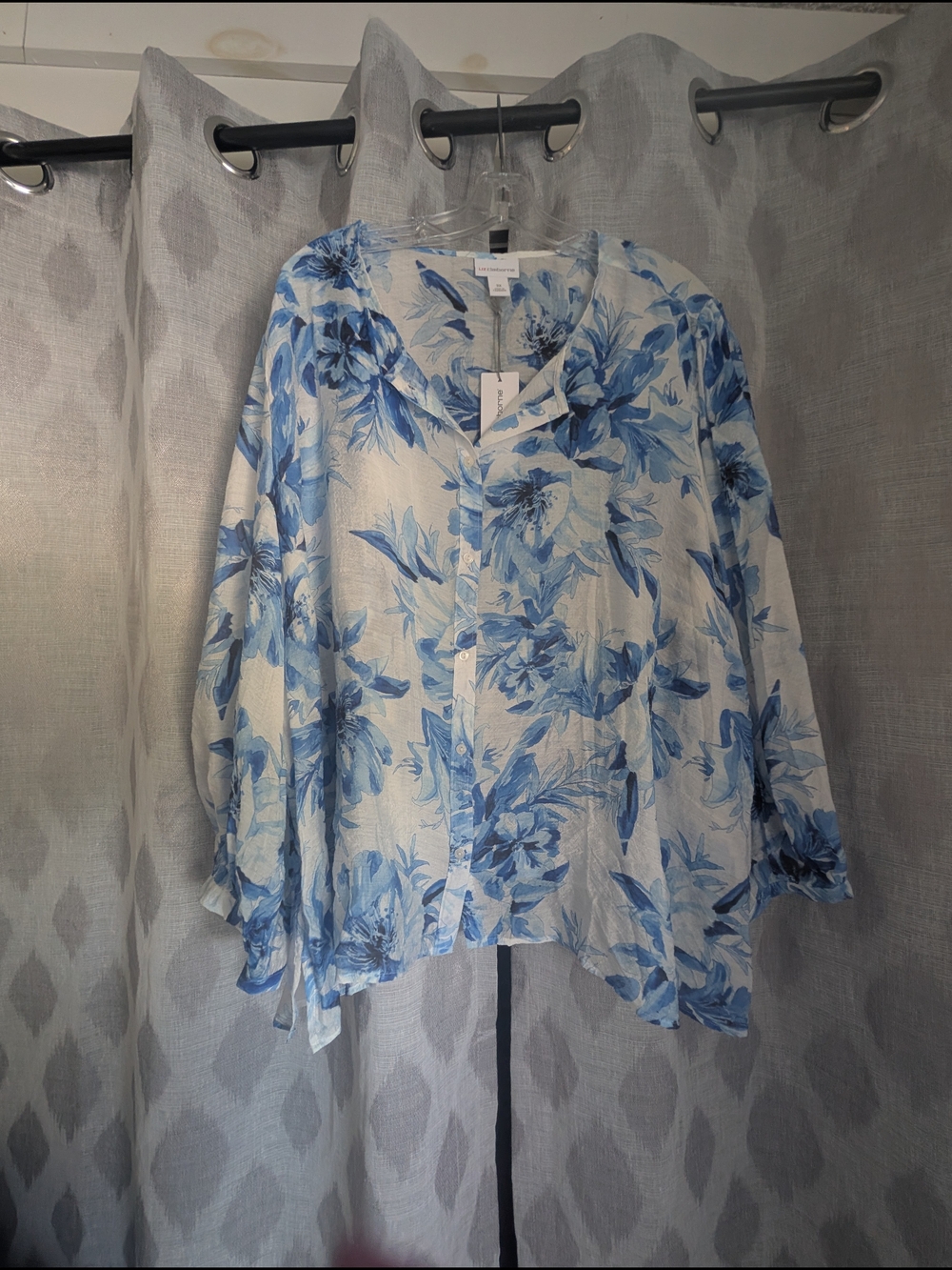 Liz Claiborne Blue and White Floral Button-Down Blouse